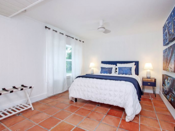Captiva Island Vacation Rental with 6 Bedrooms & Pool Deeded Beach Access 4 Min Stroll Away